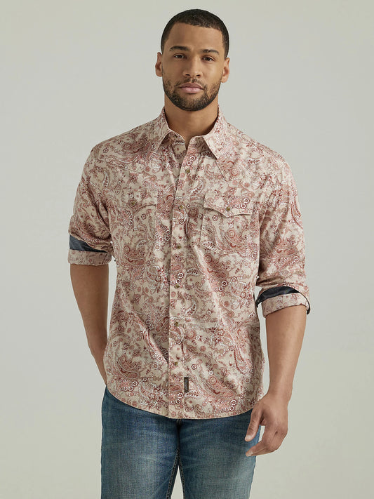 MEN'S WRANGLER RETRO PREMIUM WESTERN SNAP PRINT SHIRT IN PEACH PAISLEY