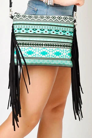 L.I.B. NEW YORK MACKENZIE MESA FRINGE CROSSBODY CLUTCH, BLACK